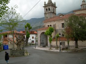 Los Ayuntamientos están cumpliendo con creces sus objetivos de déficit y deuda.